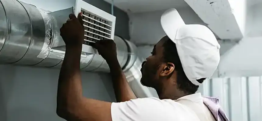 Our Licensed And Insured Cleaners in Lennox, CA